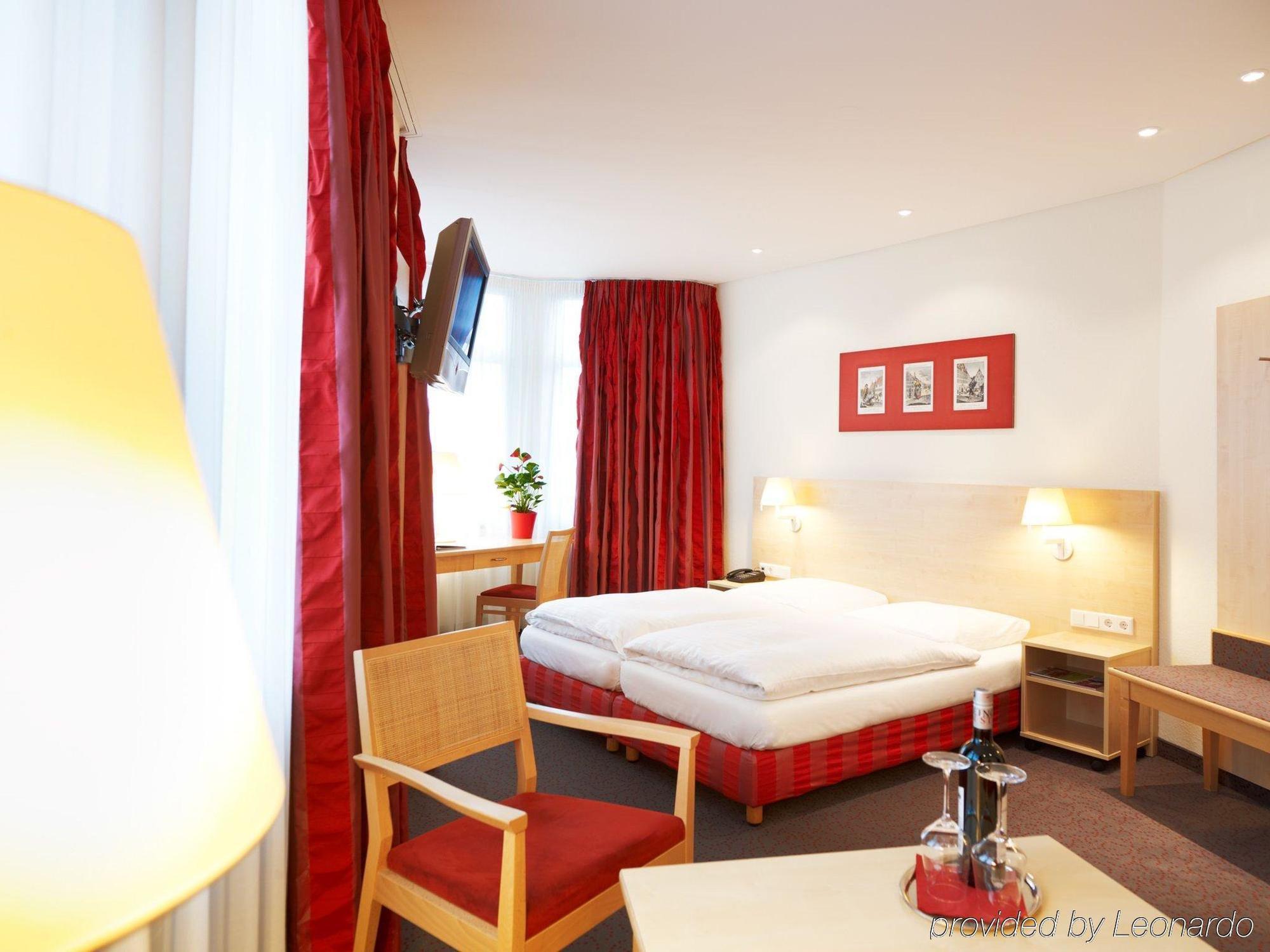 Hotel Victoria Nuernberg Bilik gambar